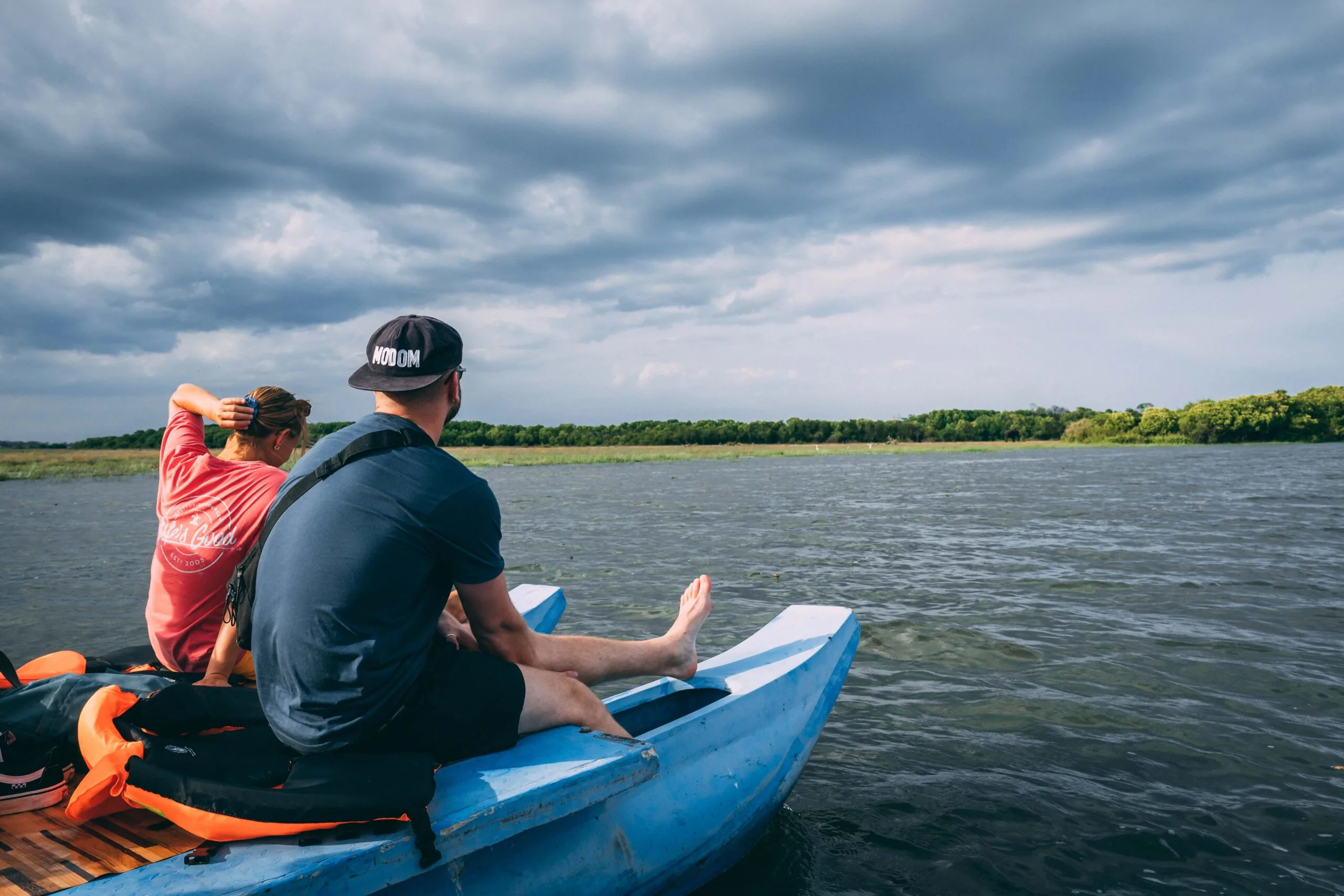 Arugam Bay lagoon and birds