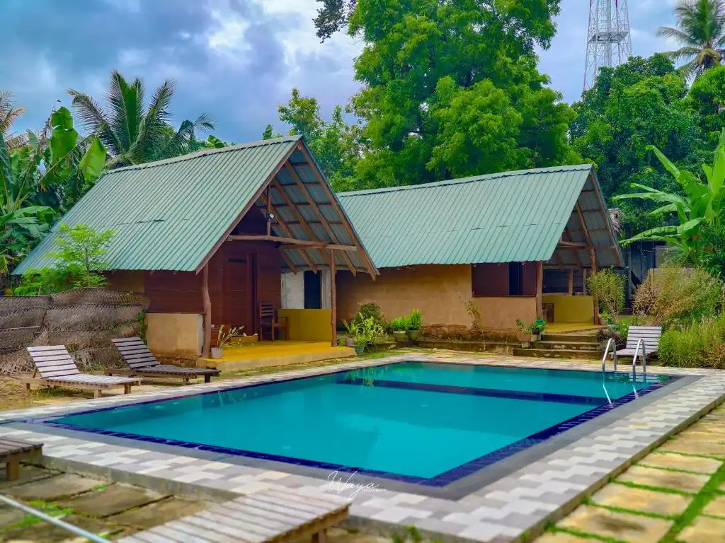 Villa and pool stay near Udawalawe
